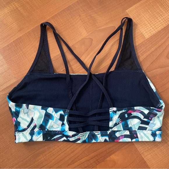 Colorful Patterned Sports Bra - Picture 2 of 4